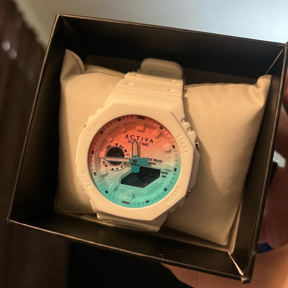 Ativa White watch with Multicolor Dial